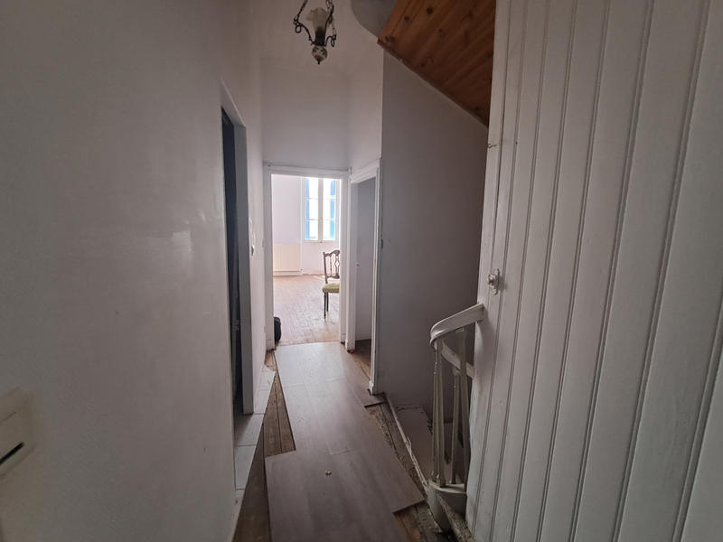 Maison - 170 m² - 6 pièces