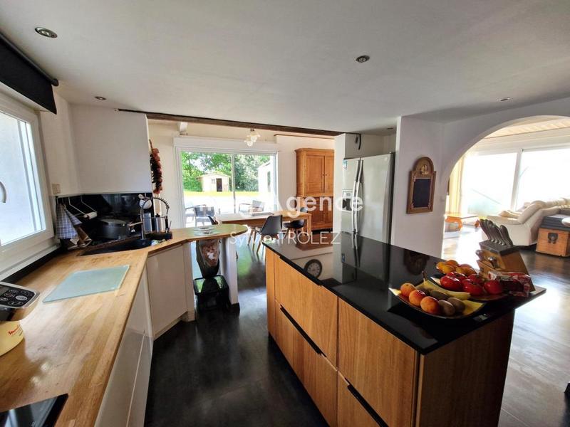 Maison - 189 m² - 6 pièces