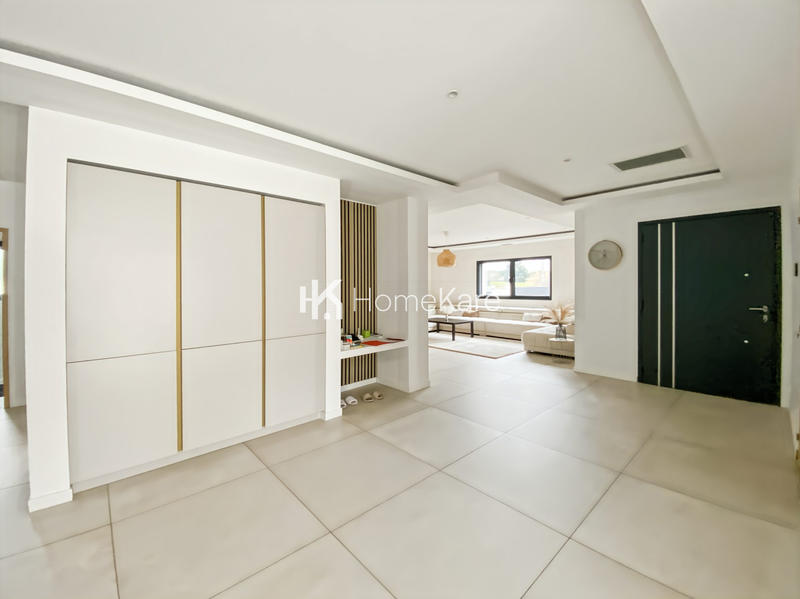 Maison - 174 m² - 5 pièces