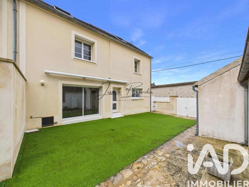 Maison - 130 m² - 6 pièces