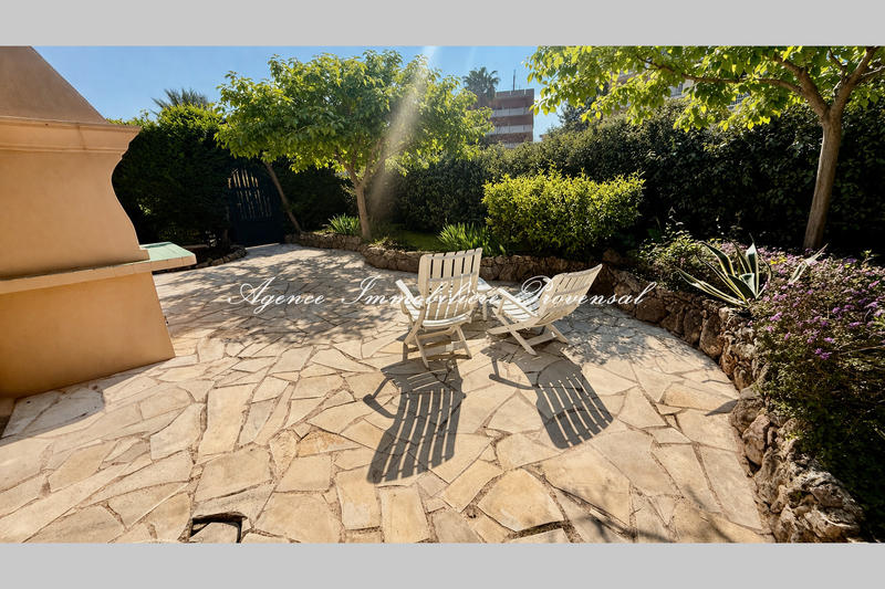 Mazet - 65 m² - 3 pièces