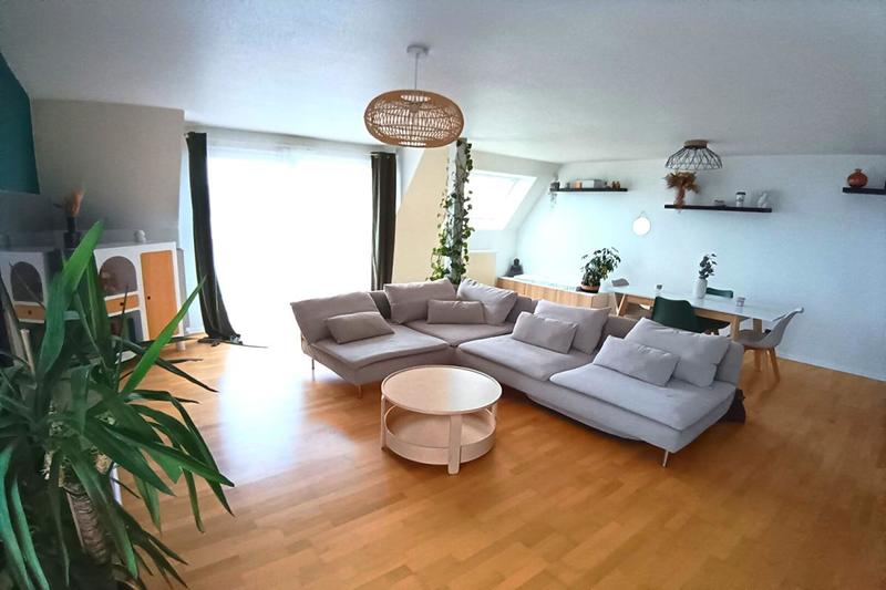 Appartement - 80 m² - 3 pièces