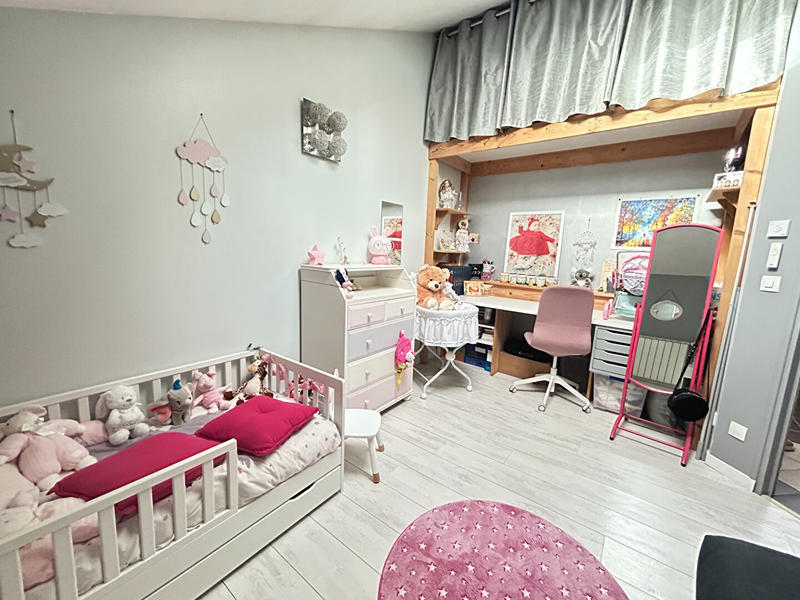 Maison - 185 m² - 6 pièces