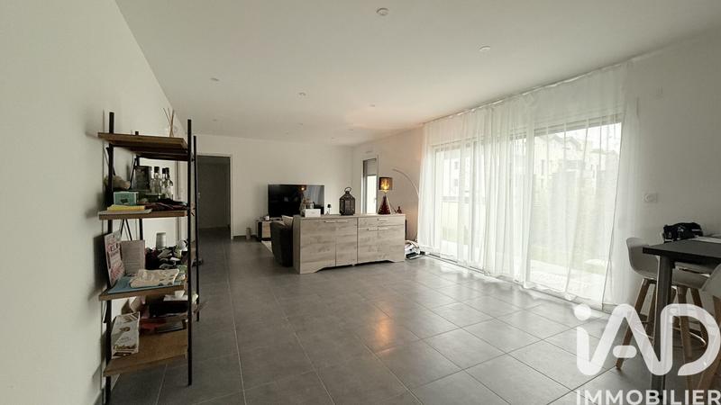 Maison - 93 m² - 4 pièces