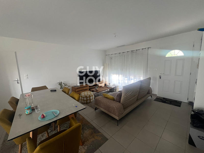 Maison - 98 m² - 4 pièces