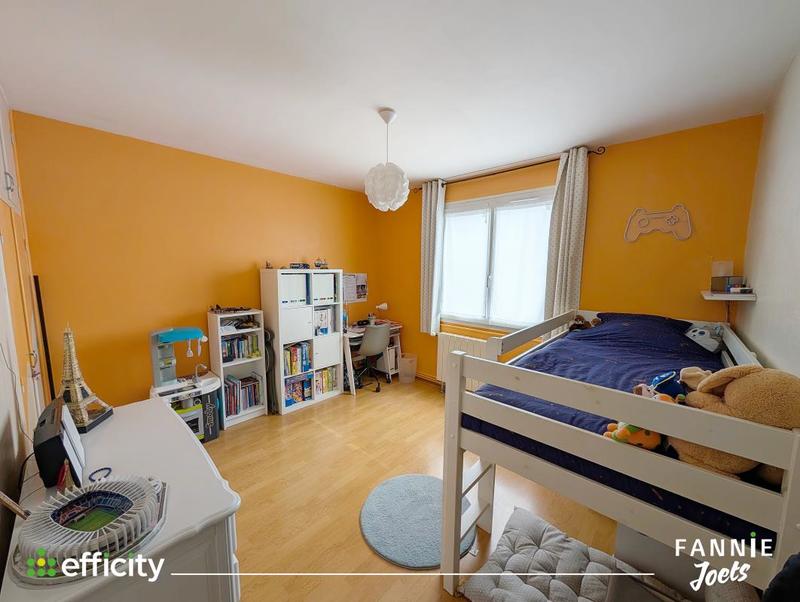 Appartement - 82 m² - 4 pièces