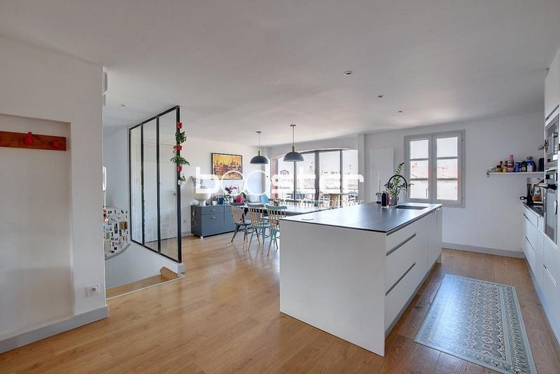 Appartement ancien - 150 m² - 6 pièces