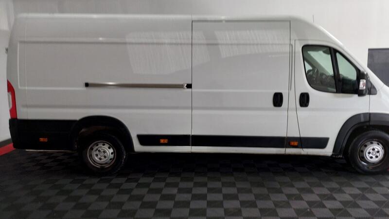 Peugeot Boxer BlueHDi 140 s&amp;S Asphalt 435 L4h2
