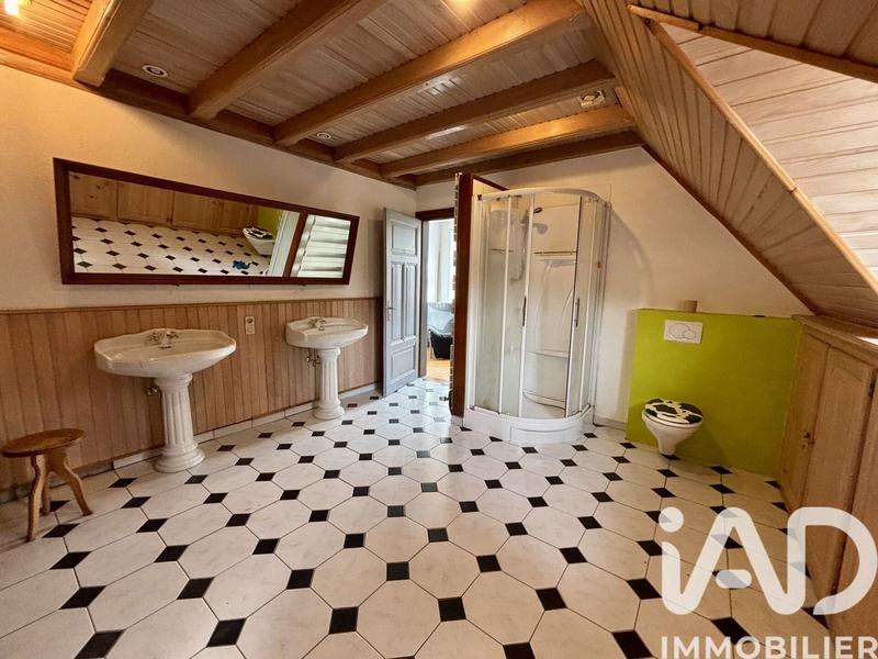 Maison - 149 m² - 6 pièces