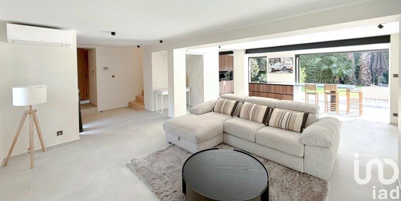 Maison - 142 m² - 5 pièces