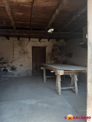 Maison traditionnelle - 80 m² - 2 pièces