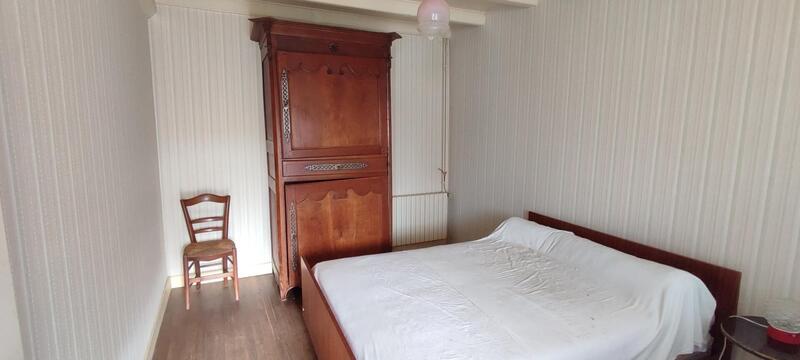 Maison - 92 m² - 5 pièces