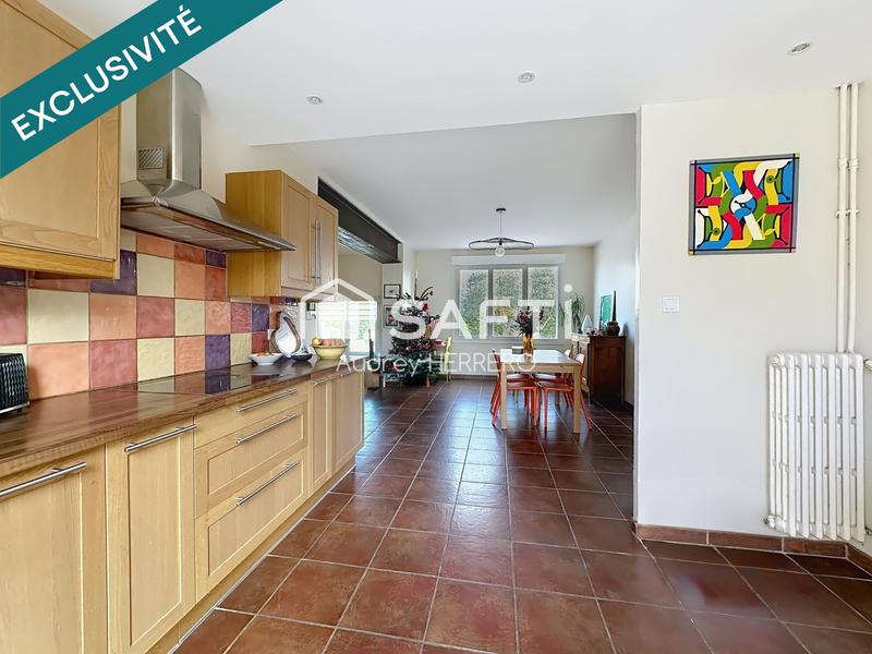 Maison - 110 m² - 5 pièces