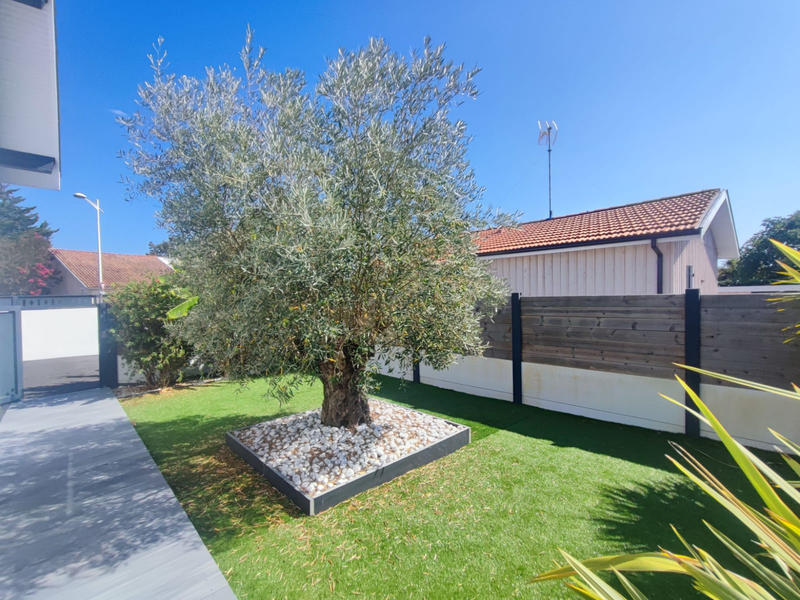 Propriété - 90 m² - 4 pièces