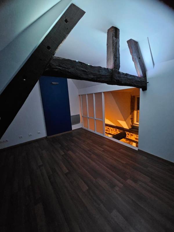 Maison en pierre - 83 m² - 5 pièces