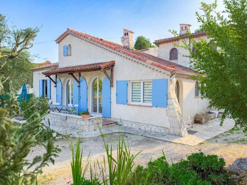 Maison - 128 m² - 5 pièces