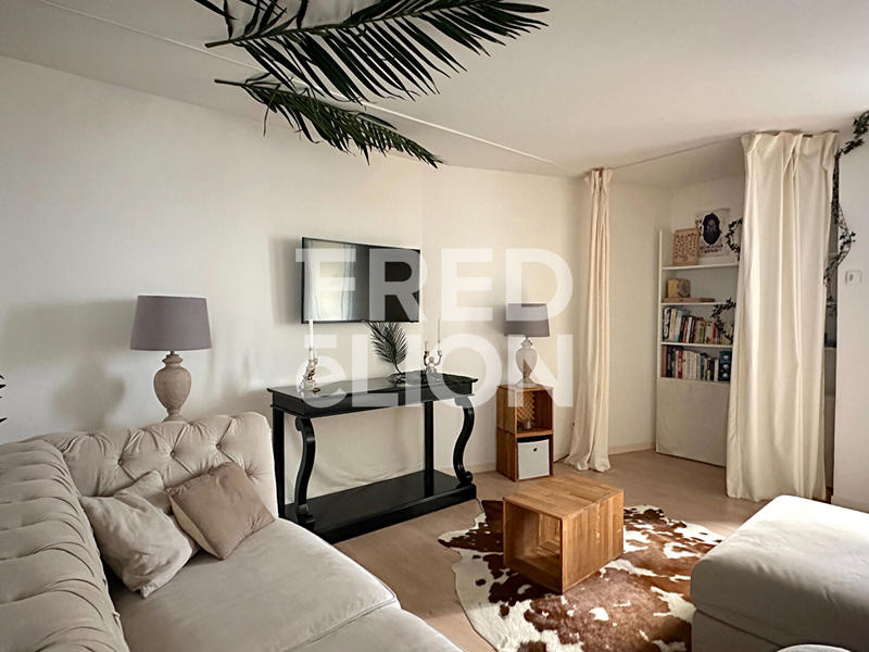 Appartement - 61 m² - 3 pièces