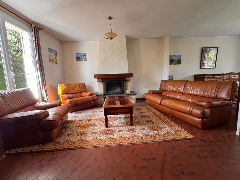 Maison - 102 m² - 5 pièces