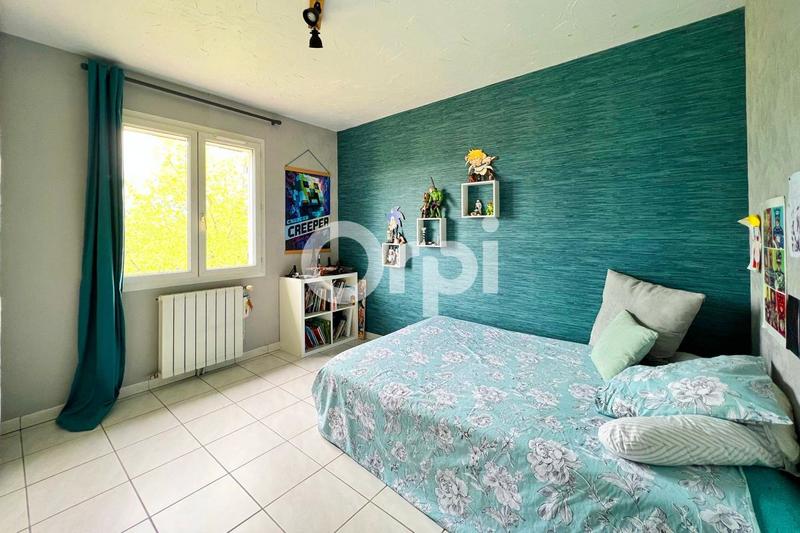 Maison - 180 m² - 6 pièces