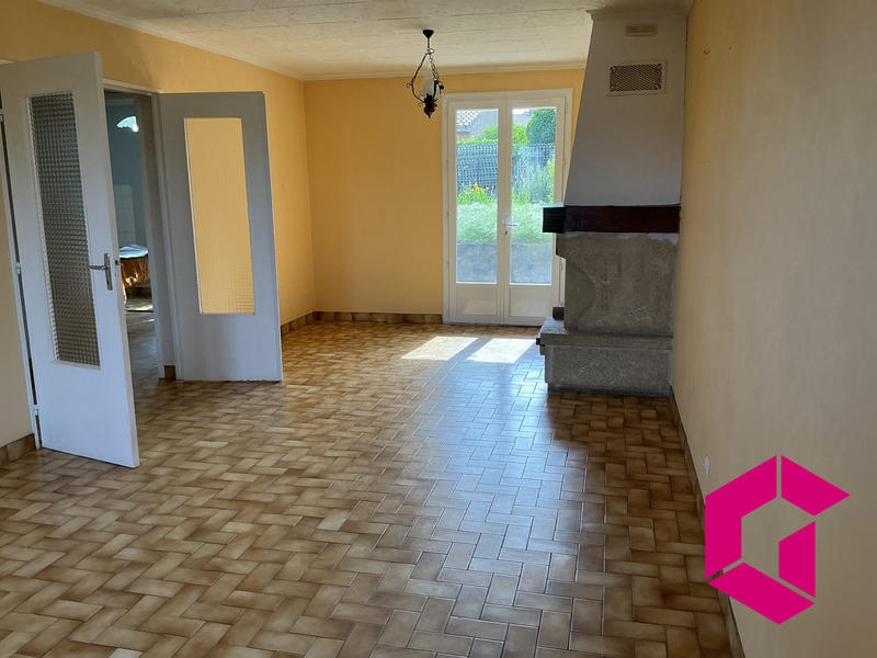 Maison - 111 m² - 6 pièces