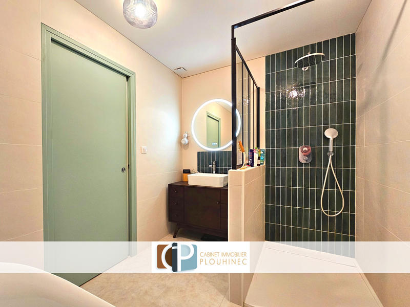 Appartement - 106 m² - 4 pièces