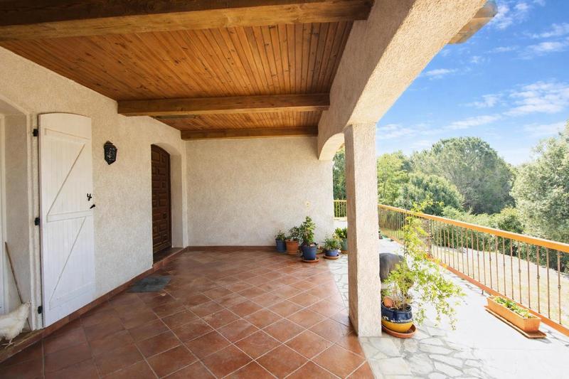 Villa - 180 m² - 7 pièces