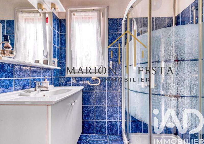 Maison - 111 m² - 5 pièces