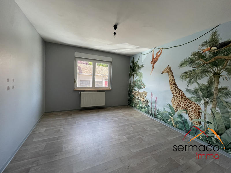 Appartement - 95 m² - 3 pièces