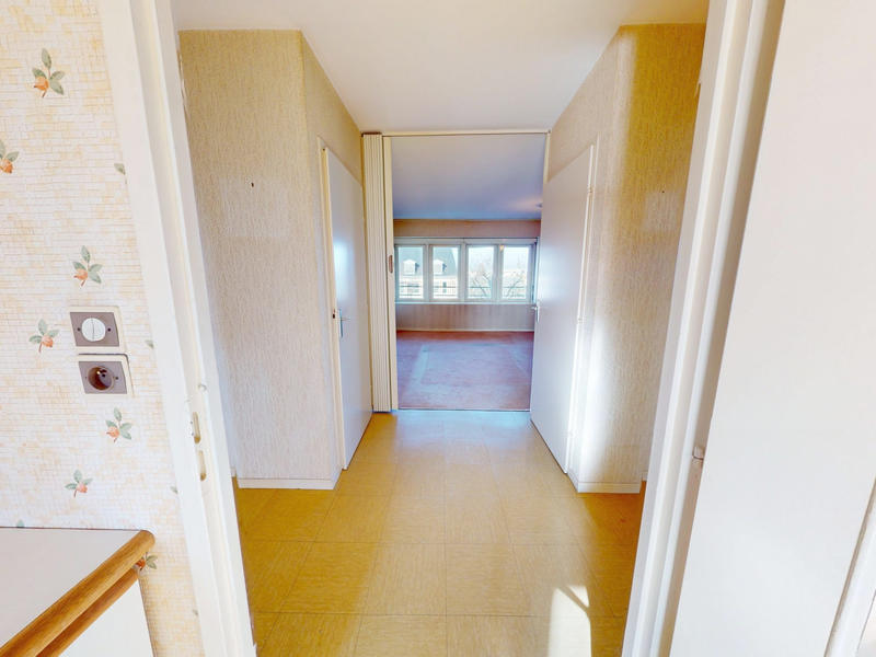 Appartement - 96 m² - 5 pièces