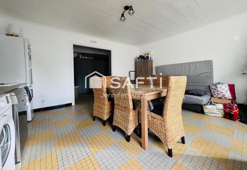 Maison - 250 m² - 5 pièces