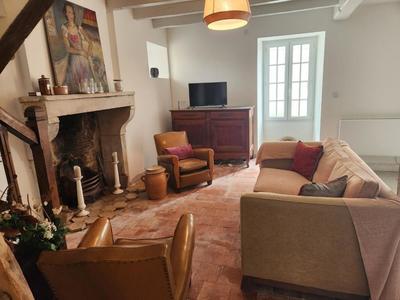 Maison - 98 m² - 3 pièces