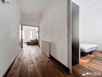 Appartement - 60 m² - 3 pièces