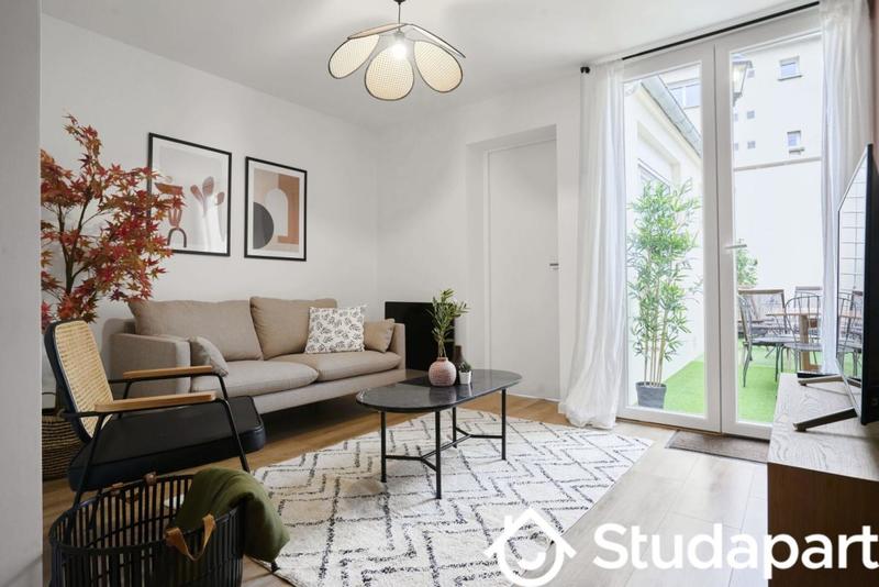 Chambre - 12 m² - 1 pièce