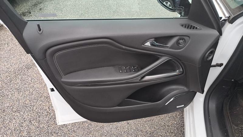Opel Zafira Tourer Phase 2 2.0 Cdti 170 Finition Elite