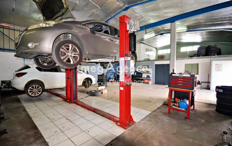 Fonds de commerce - 198 m²