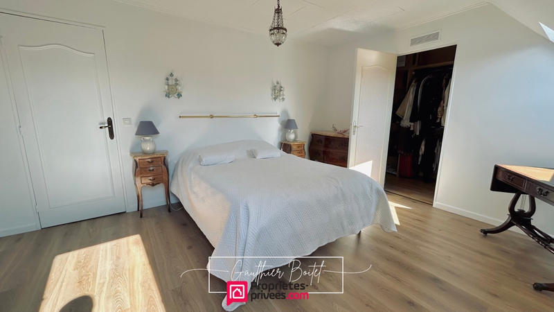 Maison - 152 m² - 7 pièces