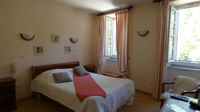 Maison de village - 320 m²