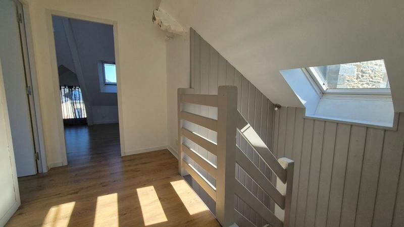 Maison - 104 m² - 4 pièces