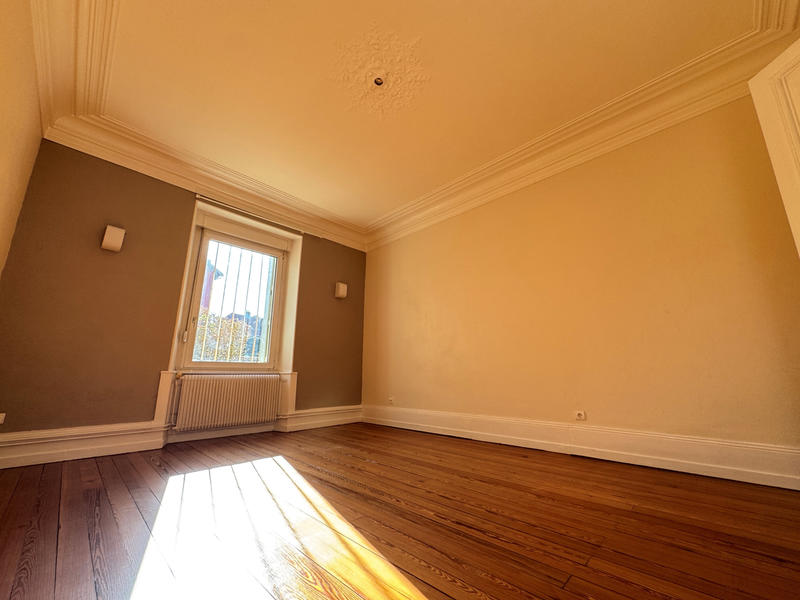 Appartement - 114 m² - 4 pièces