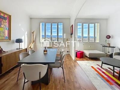 Duplex - 140 m² - 6 pièces