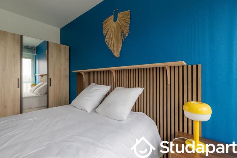 Chambre - 15 m² - 1 pièce