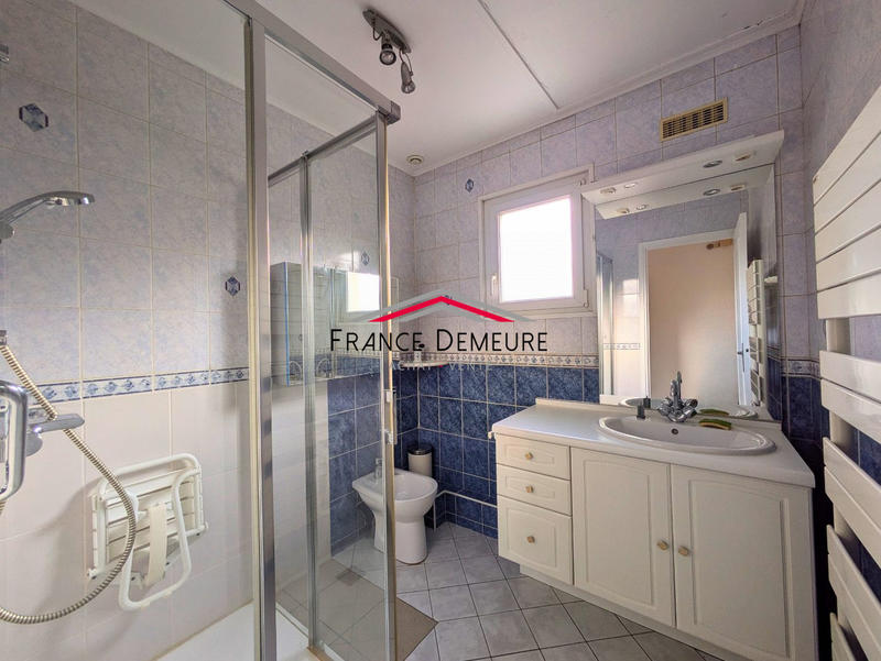 Maison - 91 m² - 5 pièces