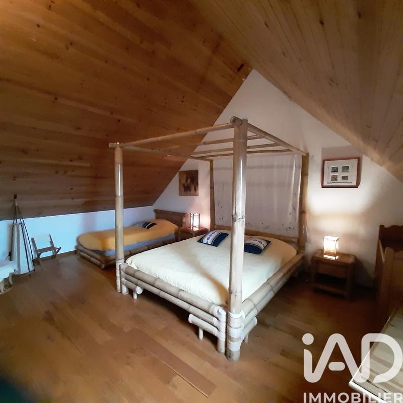 Maison - 197 m² - 7 pièces