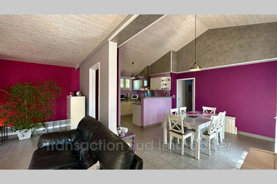 Maison - 176 m² - 8 pièces