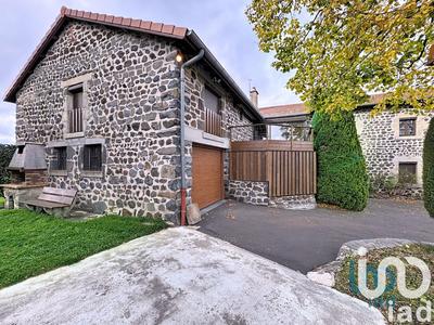 Maison - 210 m² - 7 pièces