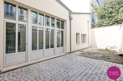 Loft - 68 m² - 2 pièces