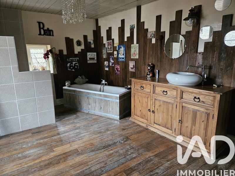 Maison de village - 198 m² - 7 pièces