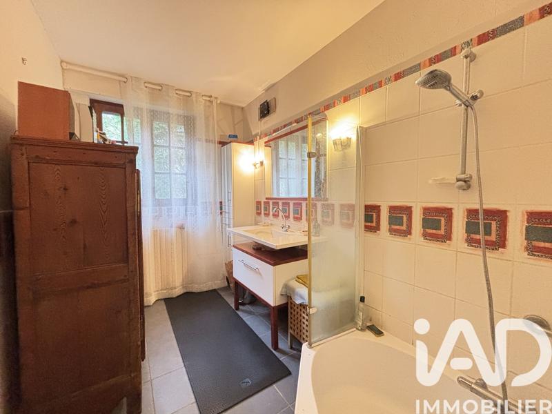 Maison - 145 m² - 7 pièces
