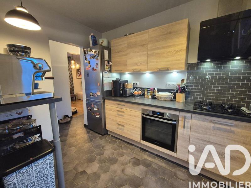 Maison - 100 m² - 5 pièces