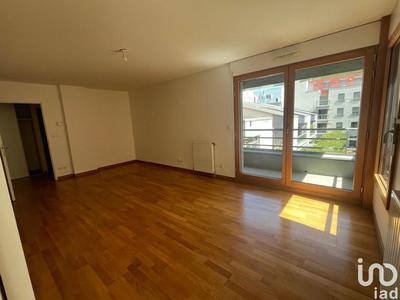 Appartement - 76 m² - 3 pièces